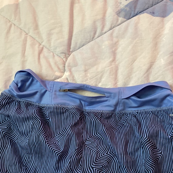 Nike running shorts - Picture 4 of 6